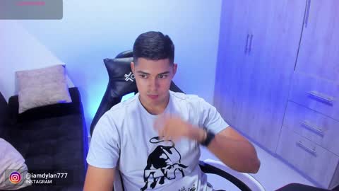 Snapshot of iamdylan777 chatting on February 2, 2025, 6:48 am Dylan independent model online show from February 2, 2025, 6:48 am