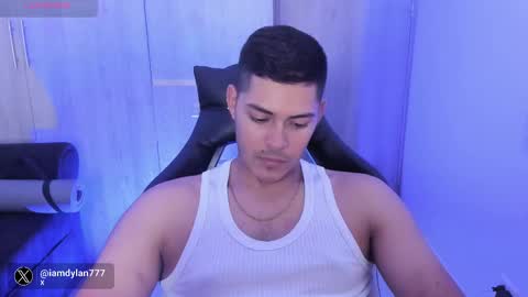 Snapshot of iamdylan777 chatting on February 18, 2025, 2:16 am Dylan independent model online show from February 18, 2025, 2:16 am