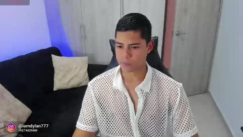 Snapshot of iamdylan777 chatting on March 5, 2025, 4:35 pm Dylan independent model online show from March 5, 2025, 4:35 pm