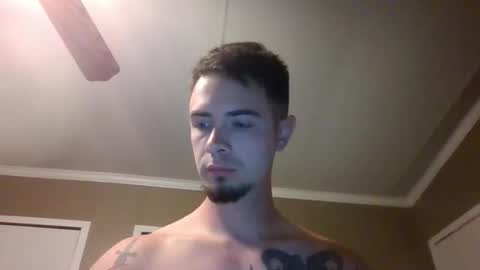 iamfunnnnn online show from December 1, 2025, 3:44 am