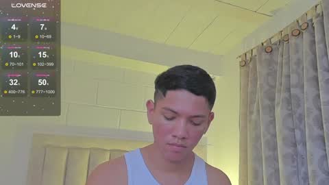 Juliiiiian online show from February 4, 2025, 5:01 pm