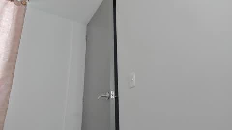 Juliiiiian online show from February 21, 2025, 2:48 pm