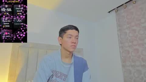 Juliiiiian online show from March 11, 2025, 11:01 am