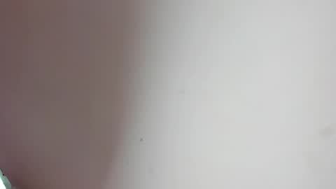 IAN CASTILLO online show from February 20, 2025, 11:09 am