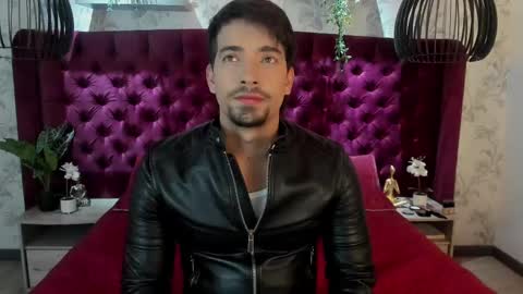 Ian Davis online show from March 1, 2025, 8:31 pm