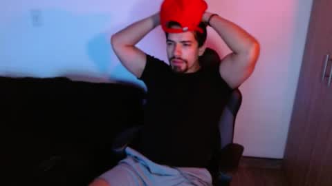 Ian Davis online show from November 16, 2025, 2:50 am