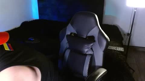 Ian Davis online show from March 28, 2026, 6:57 am