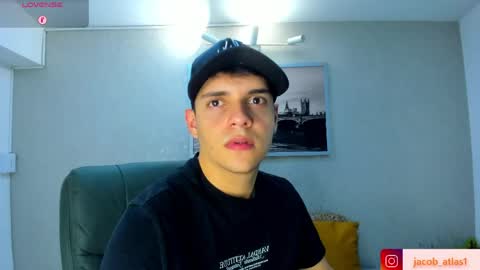 ian_jacob online show from April 21, 2026, 3:02 am