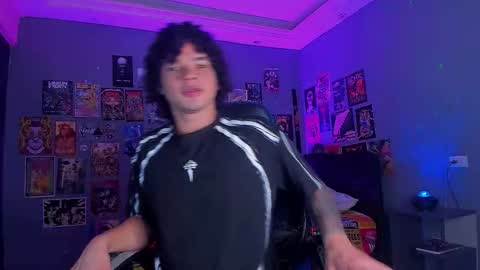 Andres online show from February 1, 2026, 10:41 pm