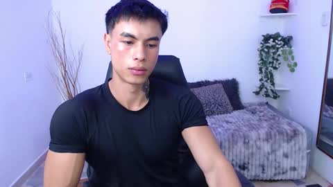 Snapshot of ian_west chatting on February 2, 2026, 1:10 pm Ian online show from February 2, 2026, 1:10 pm