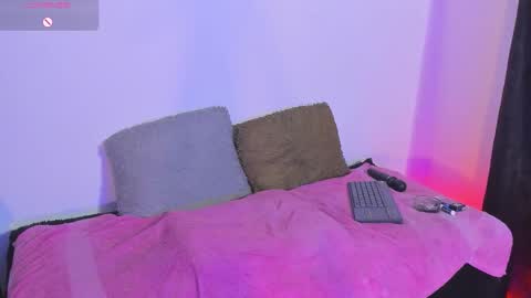 Ian Lark online show from April 10, 2026, 1:33 am