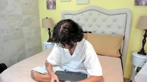 ibratxandy online show from December 16, 2025, 7:08 pm