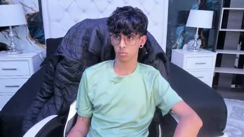 ibratxandy online show from March 19, 2026, 2:32 pm