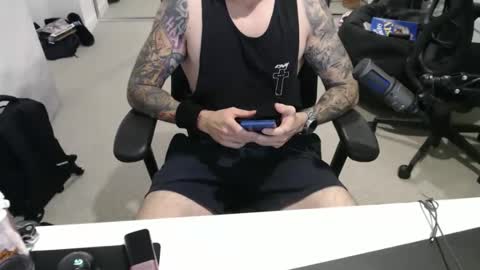 ic987 online show from April 10, 2026, 4:01 pm