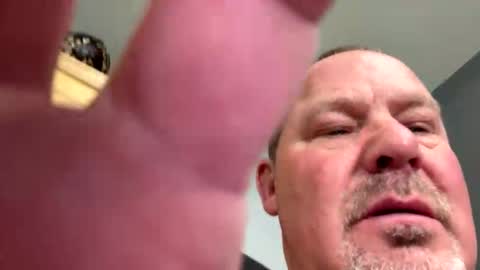 icanmakeyousquirt69 online show from April 19, 2026, 8:00 pm