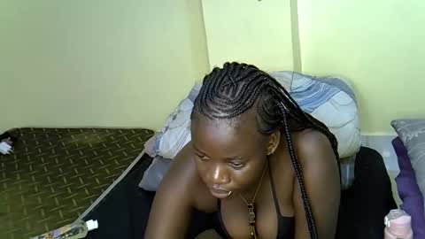 ice_girly online show from December 4, 2025, 7:00 pm