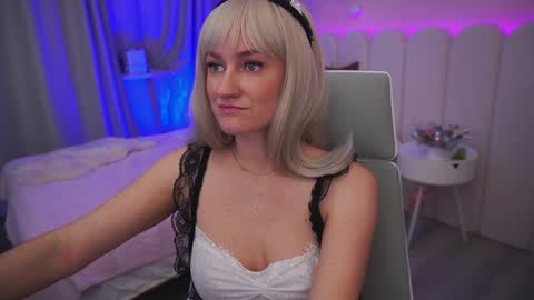 Snapshot of ice_kitty chatting on December 22, 2024, 5:12 am ice_kitty online show from December 22, 2024, 5:12 am