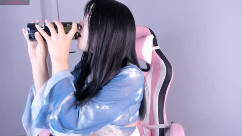 Hitomi   online show from December 12, 2024, 6:14 am