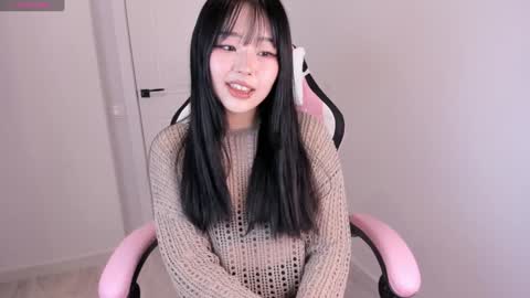 Hitomi   online show from December 20, 2024, 6:29 am