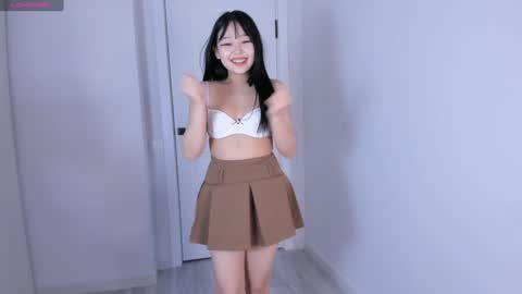 Hitomi   online show from January 6, 2025, 8:14 am