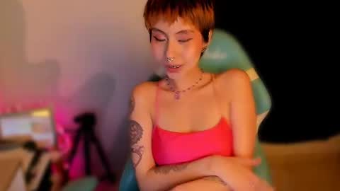 Natalia online show from June 14, 2026, 2:57 am
