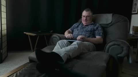 Christopher online show from March 13, 2026, 6:14 pm