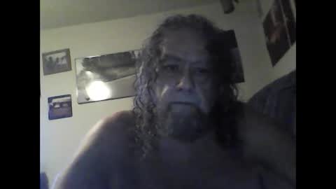 Snapshot of icu2try2xs2 chatting on October 6, 2025, 10:45 am icu2try2xs2 online show from October 6, 2025, 10:45 am