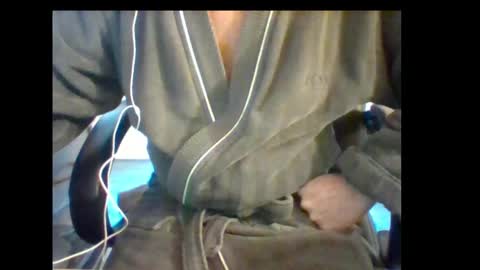 Snapshot of icumalot4you chatting on January 6, 2025, 9:19 am icumalot4you online show from January 6, 2025, 9:19 am