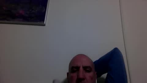 icumming online show from February 9, 2026, 4:05 am