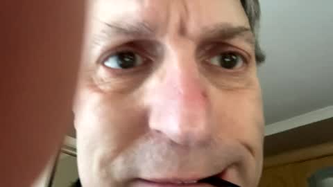 icums4u online show from January 22, 2025, 2:03 pm