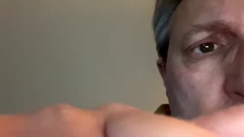 icums4u online show from January 26, 2025, 5:02 pm