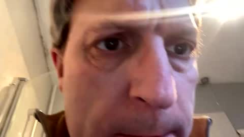 icums4u online show from February 25, 2025, 5:25 pm