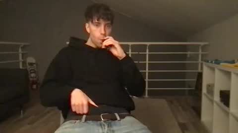 Snapshot of icyninesix chatting on December 21, 2024, 5:29 pm icyninesix online show from December 21, 2024, 5:29 pm