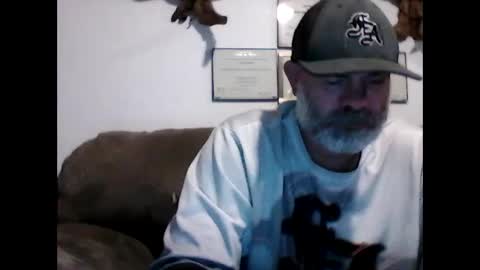 Snapshot of idkwhyidothis348732 chatting on December 14, 2024, 2:31 pm idkwhyidothis348732 online show from December 14, 2024, 2:31 pm