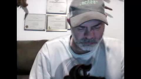Snapshot of idkwhyidothis348732 chatting on February 24, 2025, 11:54 am idkwhyidothis348732 online show from February 24, 2025, 11:54 am
