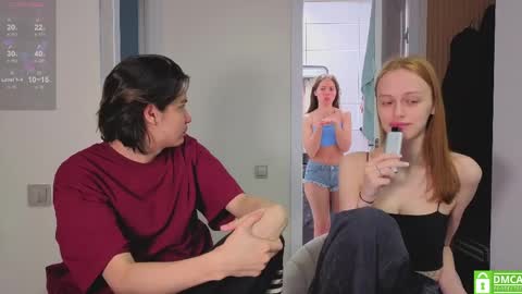 Julia and Mira online show from April 7, 2026, 4:46 am