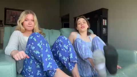 cassie online show from March 3, 2025, 4:03 pm