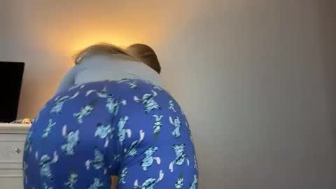 cassie online show from December 15, 2025, 5:39 pm