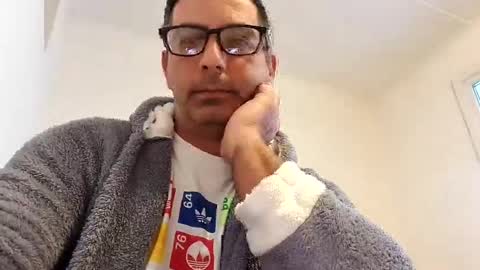 ihtiandar1008 online show from February 15, 2025, 7:16 am