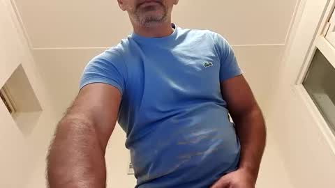 ihtiandar1008 online show from March 4, 2025, 11:00 pm