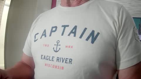 Snapshot of il_undercover chatting on February 11, 2026, 11:59 am il_undercover online show from February 11, 2026, 11:59 am