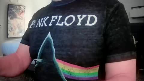 Snapshot of il_undercover chatting on March 20, 2026, 10:20 am il_undercover online show from March 20, 2026, 10:20 am