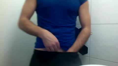 ilcaponero online show from March 12, 2026, 10:16 pm