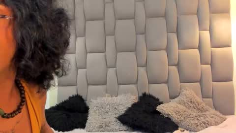 Snapshot of ile_matamba chatting on September 30, 2025, 2:44 pm ile_matamba online show from September 30, 2025, 2:44 pm