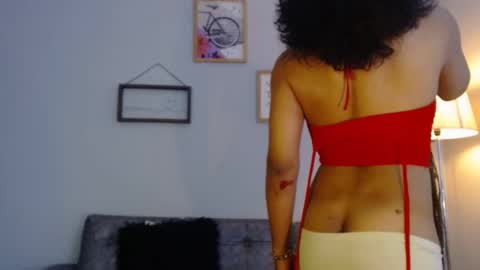 Snapshot of ile_matamba chatting on October 7, 2025, 4:37 pm ile_matamba online show from October 7, 2025, 4:37 pm