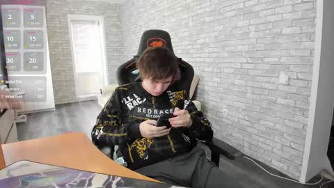 iliaskris online show from March 11, 2025, 8:30 am