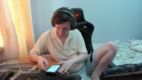 iliaskris online show from September 15, 2025, 8:58 am