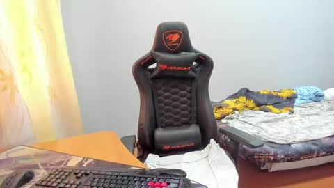 iliaskris online show from September 19, 2025, 6:59 am