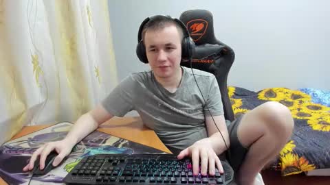 iliaskris online show from October 17, 2025, 5:37 pm