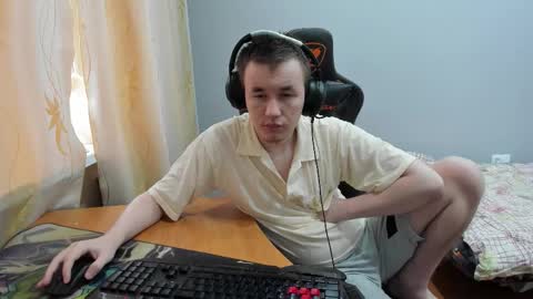 iliaskris online show from November 10, 2025, 10:14 am